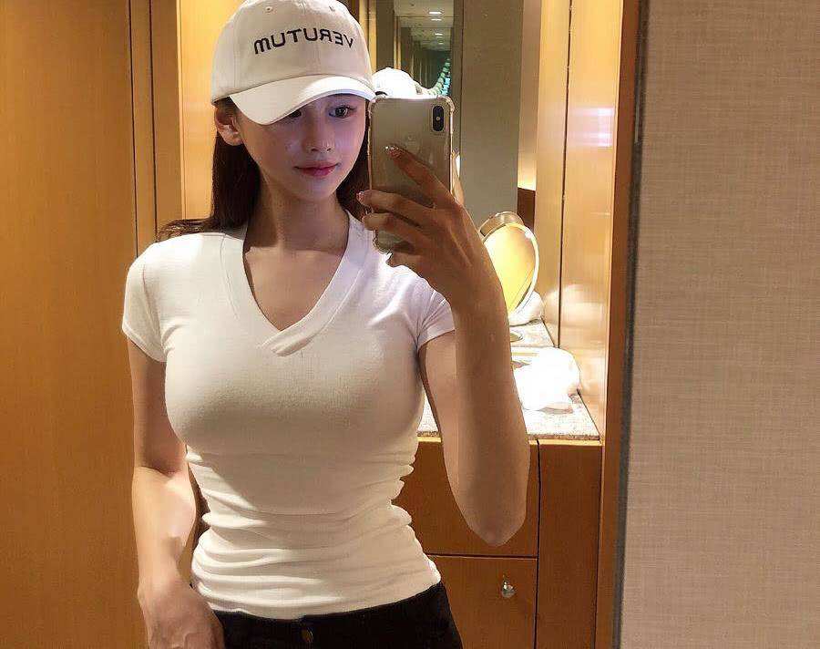 im电竞手机app下载截图